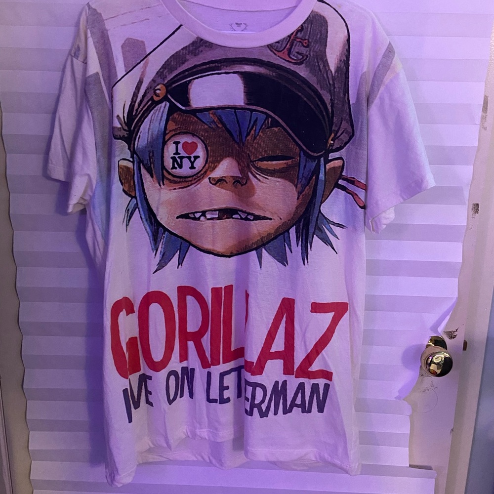 Gorillas Vintage style tee.